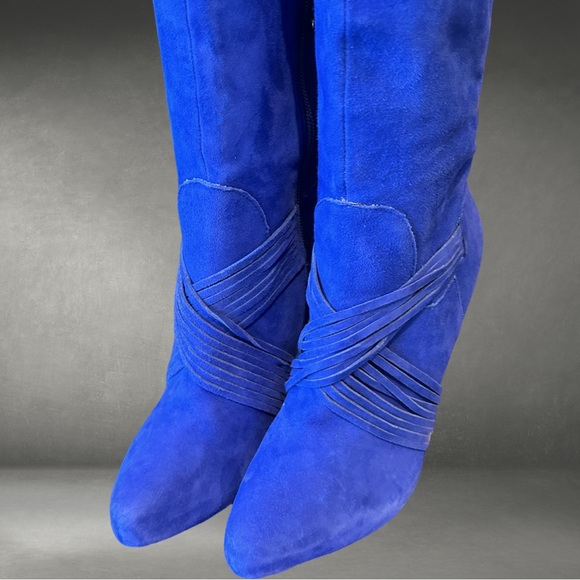 Donald Pliner Royal Blue Suede Boots new  8 - Picture 4 of 9